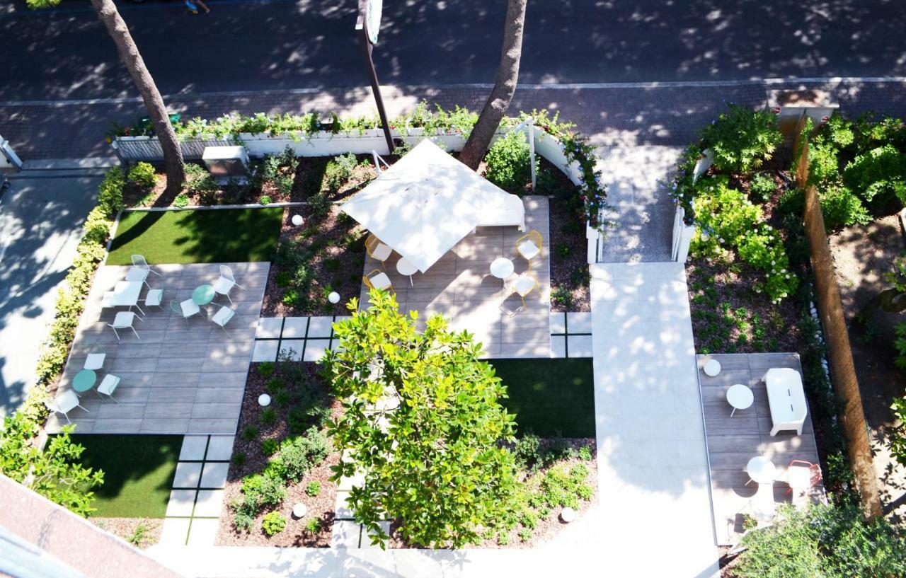 Hotel Antares Cervia Bagian luar foto